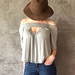 American Eagle ’soft and sexy T’ extra small. Cute